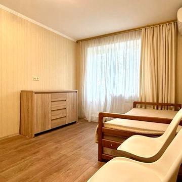 Люстдорфська дор. (Черноморская), 56в