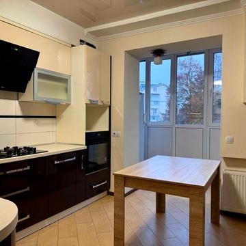 2 кімнатна новобудова, індивід. опалення, вул. О.Довженка,біля Сільпо