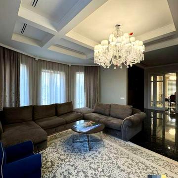 Продам шикарный дом на берегу реки