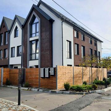 єВідновлення! Квартира з власним подвірям. ЖК New Smart 7