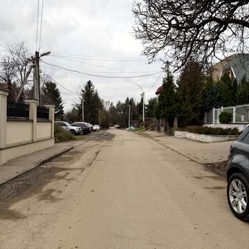 Висока вул.