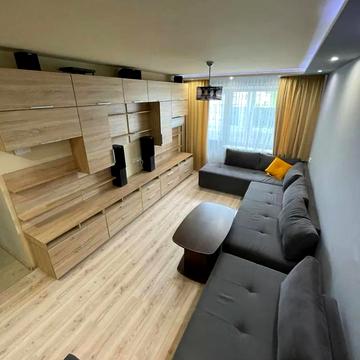 Колодязна вул., 10