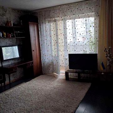 Продам 1-кімнатну на Райдужному масиві Райдужна 13в