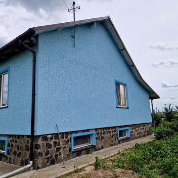 Терміново продам будинок у селі Кременець.