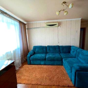 4-к Браилки, Рядом Екватор