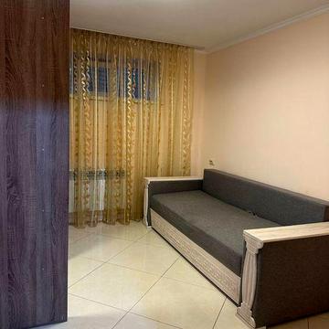 Здам 3 к.кв м.Харківська -12 хв,62 метри