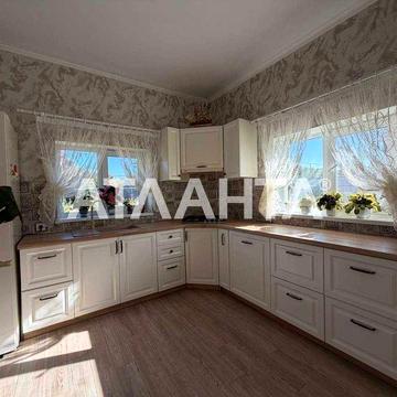 Гарний будинок в Нерубайському для великої сімї!