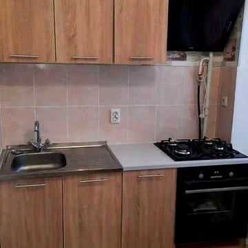 Здам 1 кімнатну квартиру.