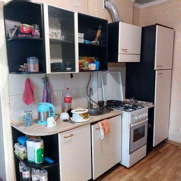 Оренда 3-кім. будинку по Хотинській