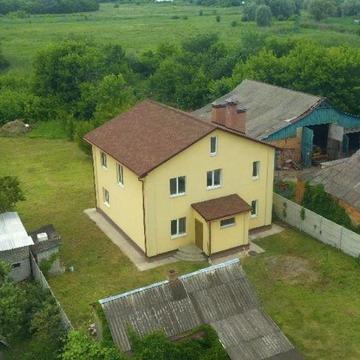 Продам будинок в Дергачах, зручне місце розташування. Сертифікат так.