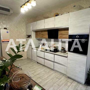 У продажу сучасний будинок з євроремонтом та меблями на Чубаївці!