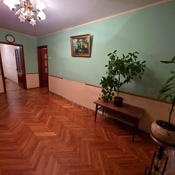 Продам 3-х кім, Дніпровський р-н, проспект Романа Шухевича 30-А