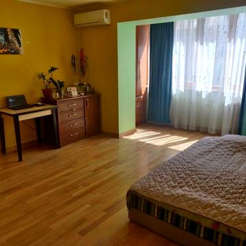 Петра Радченка вул., 4