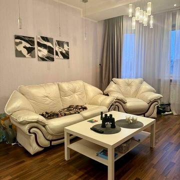 Здається простора 2-о кімнатна квартира в центрі міста