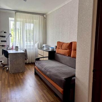 Зарічанська вул., 6/2