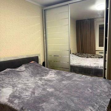 Квартира 3 кімнати з меблями та технікою Виговського (Котовського)