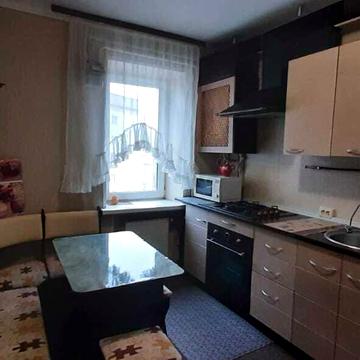 Андрія Покровського вул. (Наваринська), 10