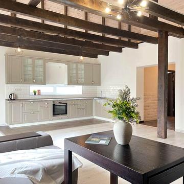 Терміновий продаж будинку з ремонтом, меблями і технікою