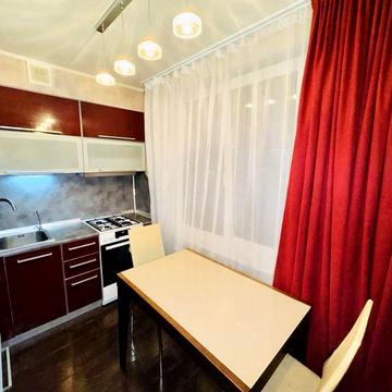 Ідеальна локація+повне наповнення 2-кімнатна квартира Державінська 7