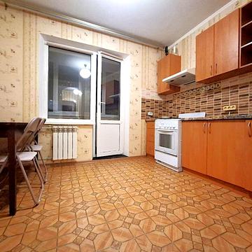 Олександра Довженка вул., 16-Б