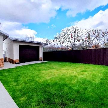 Здається 4-х кімнатний БУДИНОК в ЦЕНТРІ міста р-н вул. ГЕРОЇВ МАЙДАНУ.