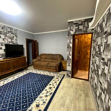 Оренда двокімнатної квартири на коледжі