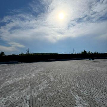 Обїзна вул., 16