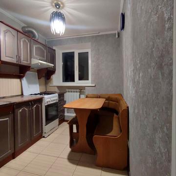 Хворостянка вул. (Праці), 32