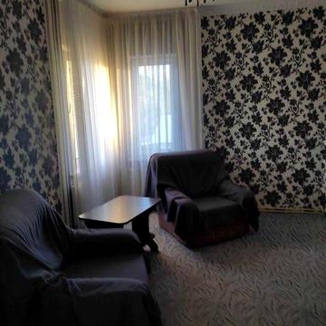 Здам частину будинку