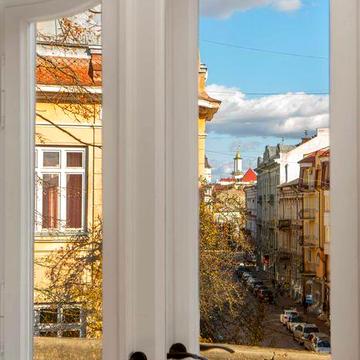 Ексклюзивна квартира в австрійському будинку по вул.Мазепи