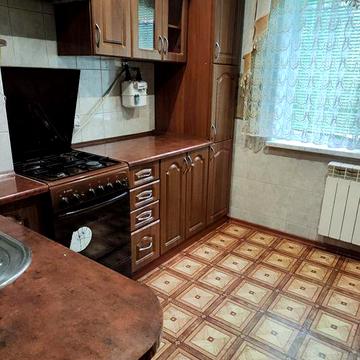 Здам однокімнатну на Леваневського