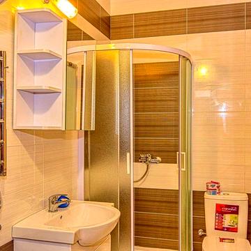 1-но кімнатна-студио вул. Пчилки 7, Позняки ( Є генератор)