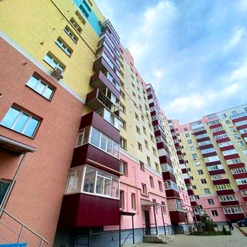 Продаж просторої квартири пр.Лушпи Еспланада |3/11 поверх | Площа 71м²