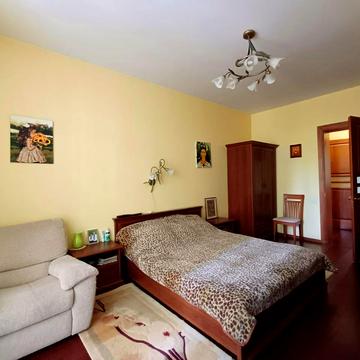 Князів Острозьких вул. (Московська), 41/8