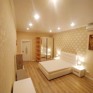 Єлизавети Чавдар вул., 1