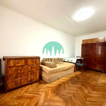 Республіканська вул., 5а