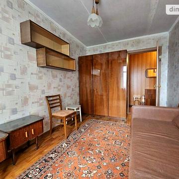 Продаж 3к Квартира Янгеля Академіка вулиця