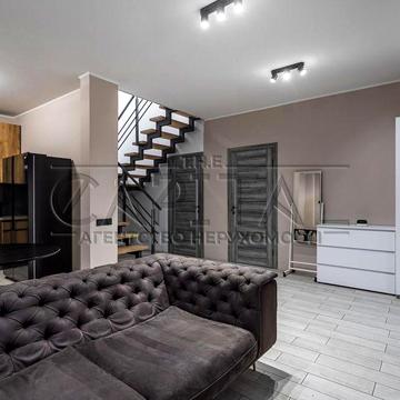 Продажа дома (дуплекс) р-н Жуляны Срочная продажа Держпрограмы ДА