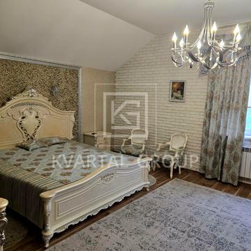 вул. Грушевського