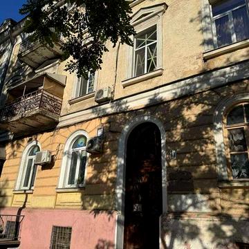 Сдам в центре по улице Преображенской