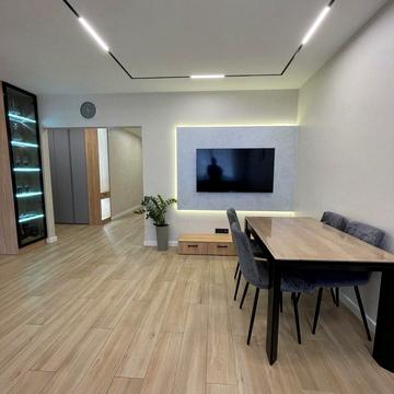 Героїв Крут вул., 6