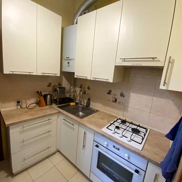 Політехнічна вул., 4