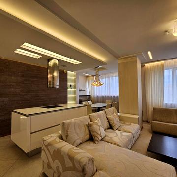 Юрія Шумського вул., 1-Б