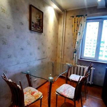 Здам 2к .Харківський масив.метро Позняки Драгоманова 12 +.ПАркомісце