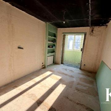 Продам квартиру Академика Образцова 1/3