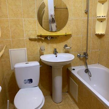 Здам трьохкімнатну квартиру,маленьку,вулиця Чумака,8