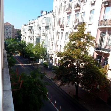 Квартира на Майдані Незалежності.