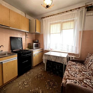 Гурія Бухала вул., 2