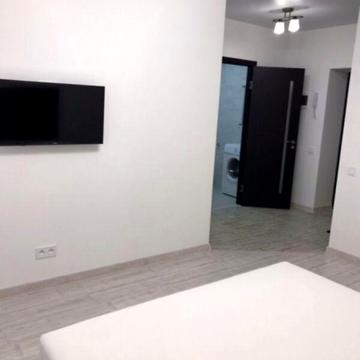 Довгострокова оренда 1к Квартира Високовольтна вулиця ЖК Семейный