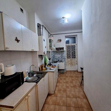 Продаж 2к Квартира Хотинська вулиця